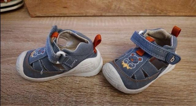 Sandalias Biomecanics bebé talla 18