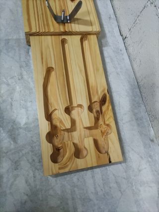 Jamonero de madera