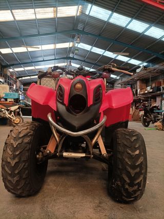 Quad rojo