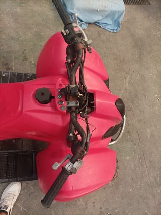 Quad rojo