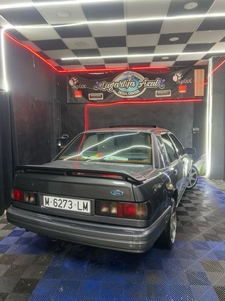 Ford Sierra 