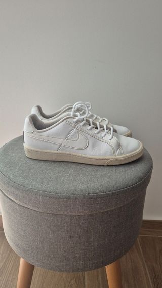 Tênis Nike Branco