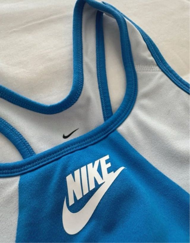 Top Nike mujer XS azul