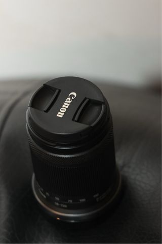 Canon RF-S 18-150mm F3.5-6.3 IS STM