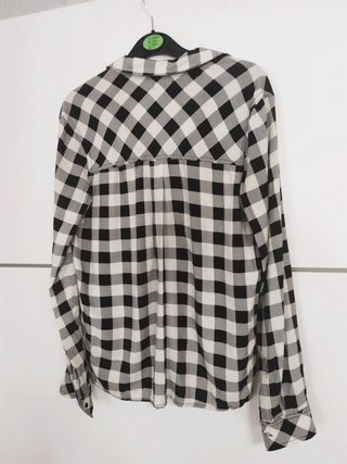 Camisa Bershka cuadros blanco-negro
