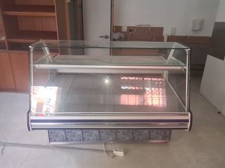 Vitrina Infrico refrigerada
