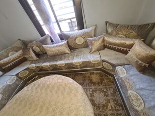 Sofá marroquí dorado - Artesanal