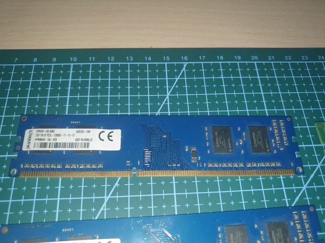 Módulos RAM 2GB DDR3 12800 Kingston/Samsung