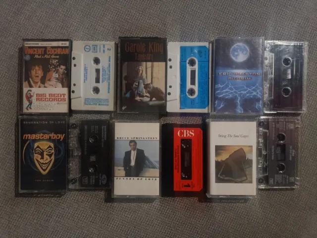 de 4 a 10€ la unidad: cintas de Casette