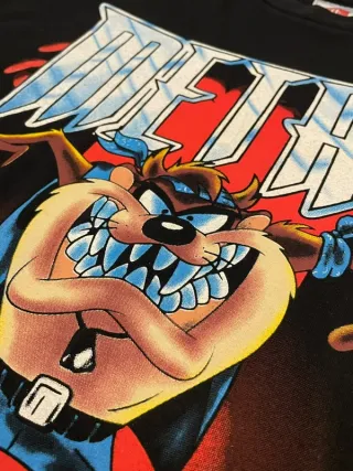 Camiseta Vintage Looney Tunes Taz 1996 Hanes USA