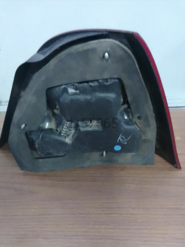 Piloto trasero izquierdo Rover 25 (RF) (19