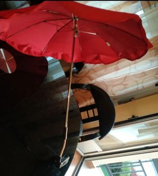 Sombrilla carrito bebé roja