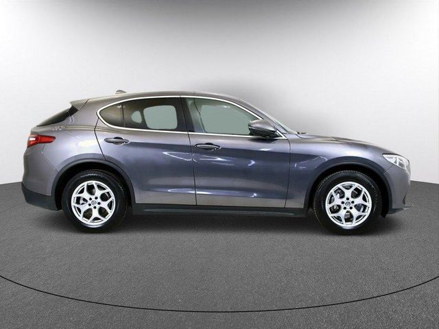 Alfa Romeo Stelvio 2.2 D TURBO 190CV EXECUTIVE AUTO RWD 5P