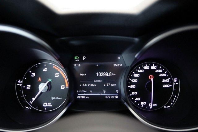 Alfa Romeo Stelvio 2.2 D TURBO 190CV EXECUTIVE AUTO RWD 5P