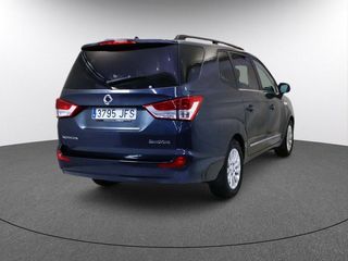 SsangYong Rodius 2.0 XDI LIMITED 5P 7 PLAZAS