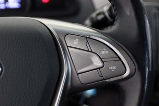 SsangYong Rodius 2.0 XDI LIMITED 5P 7 PLAZAS