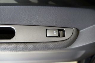 SsangYong Rodius 2.0 XDI LIMITED 5P 7 PLAZAS