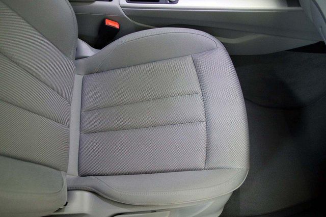 Audi A4 sedán 2.0 35 TFSI ADVANCED 4P