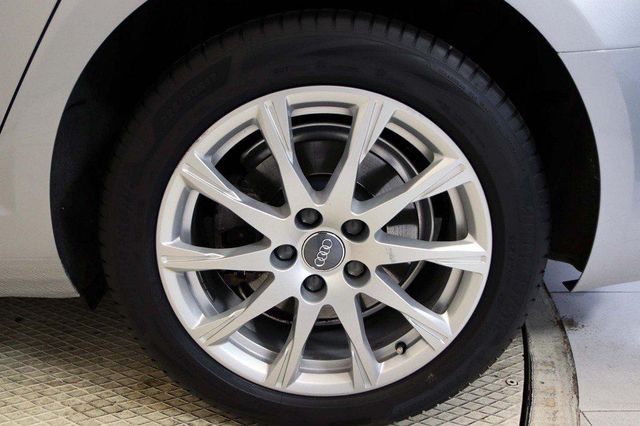 Audi A4 sedán 2.0 35 TFSI ADVANCED 4P