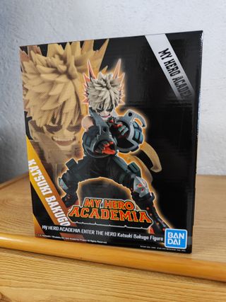 Figura Katsuki Bakugo Bandai