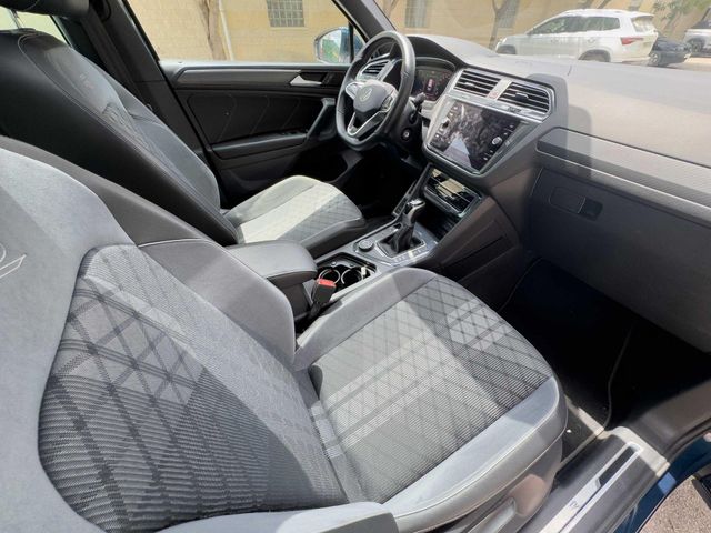 Volkswagen Tiguan 2.0 TDI 150cv DSG 4Motion R-Line