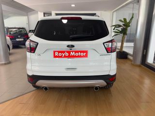 Ford Kuga 2.0 TDCi 110kW 4x2 A-S-S Titanium