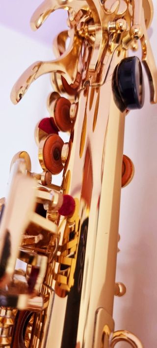 Saxo Soprano Yamaha YSS-875 Custom dorado