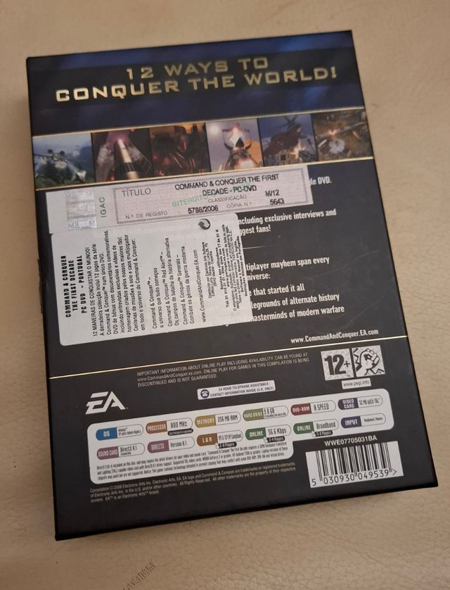 Comand e Conquer The First Decade.