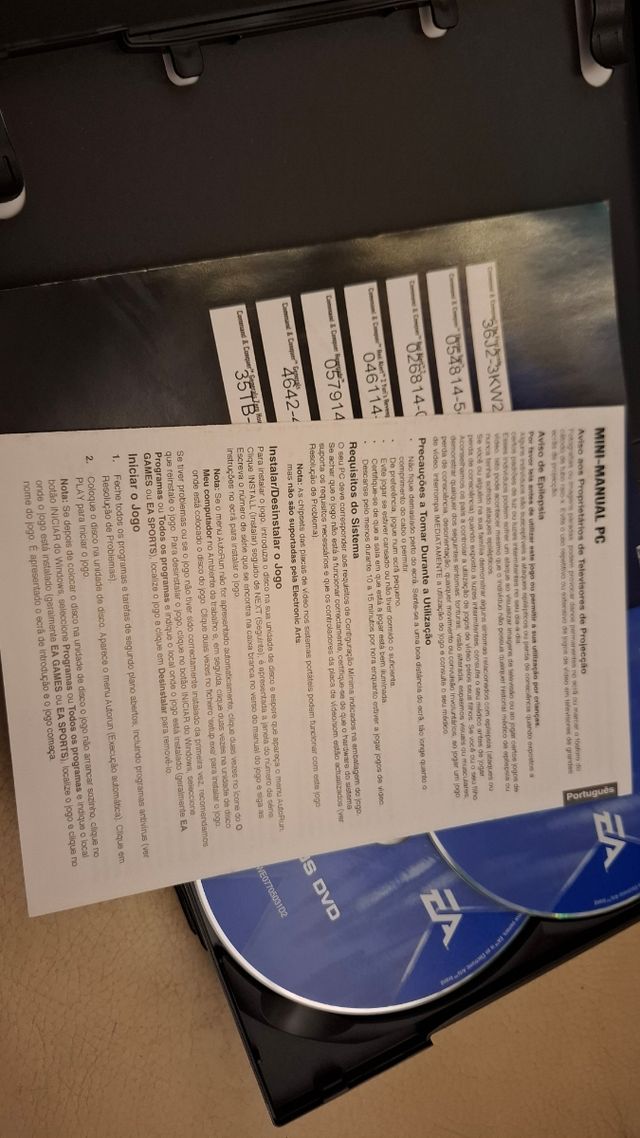 Comand e Conquer The First Decade.