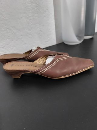 Zapatos mules Pietro Bianchi marrones