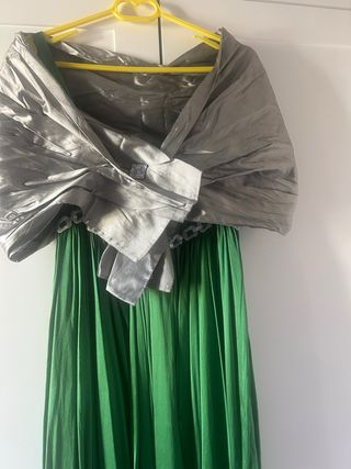Vestido premamá elegante verde