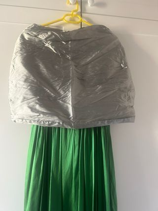 Vestido premamá elegante verde