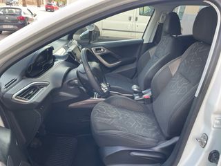 Peugeot 2008 1.6HDI 100cv