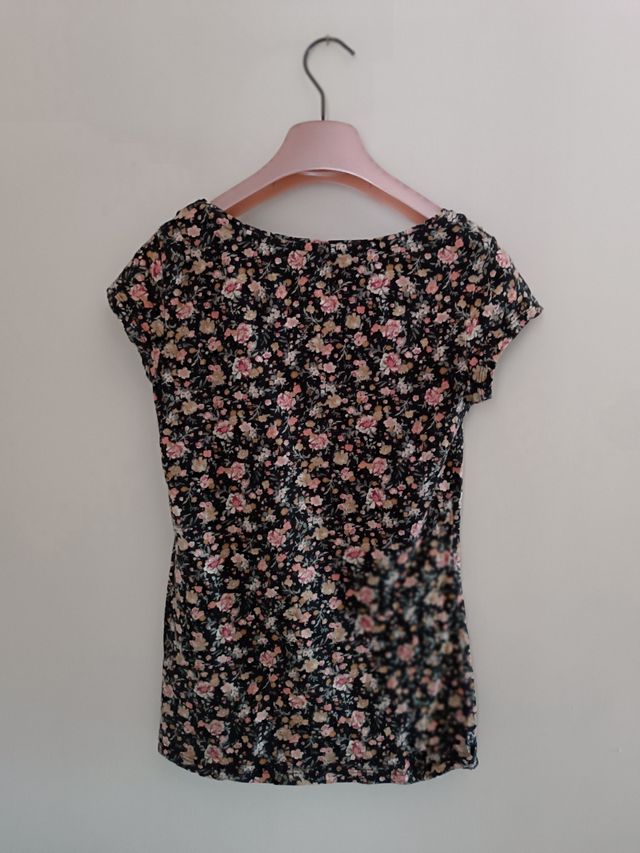 Maglietta Clockhouse stampa a fiori