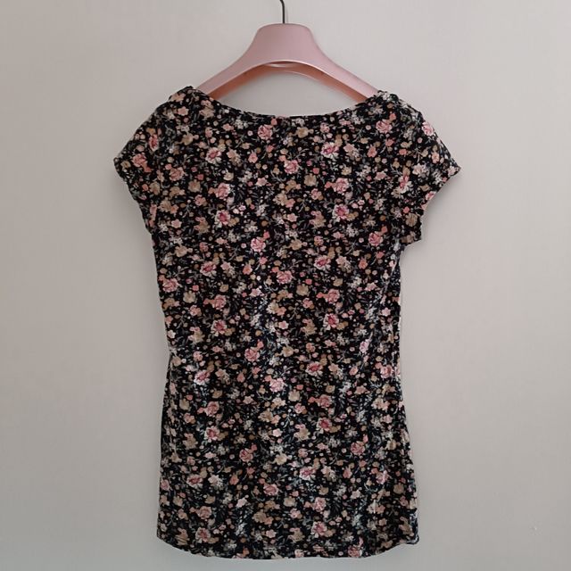 Maglietta Clockhouse stampa a fiori