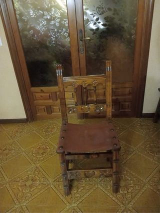 Silla madera maciza cuero