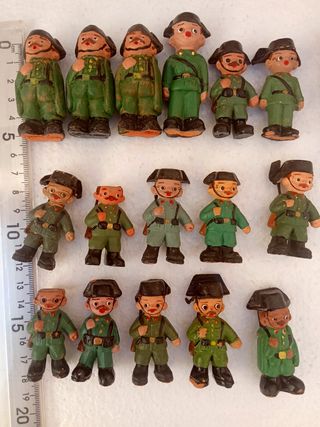 Figuras Alborox Terracota Curas, militares, bodas.