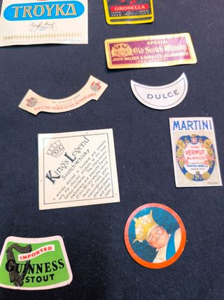 Vecchie etichette per bottiglie