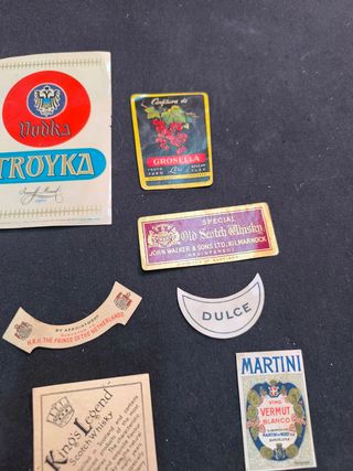 Vecchie etichette per bottiglie