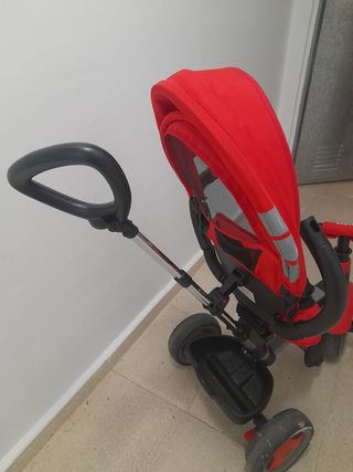 Triciclo Rito QPlay rojo. Muy buen estado.