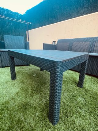 Mesa jardín ratán negro