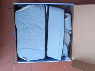 Mochila portabebé marca BABYBJÖRN.