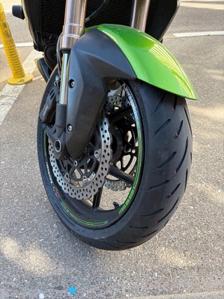 Kawasaki Z750 R