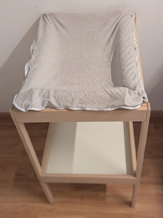 Cambiador bebé Ikea Sniglar + colchón Valdra