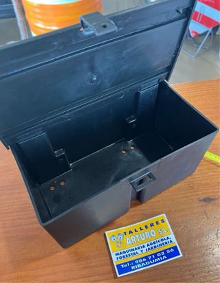 Caja herramientas plástica retro, tractor, pala 