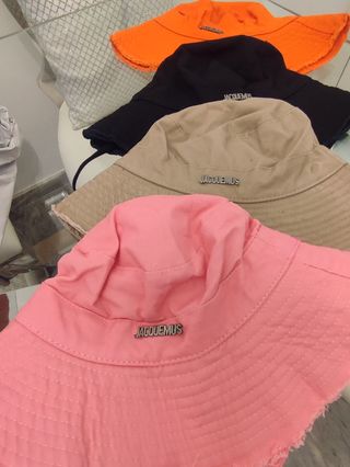 Sombrero Jacquemus  - varios colores dis