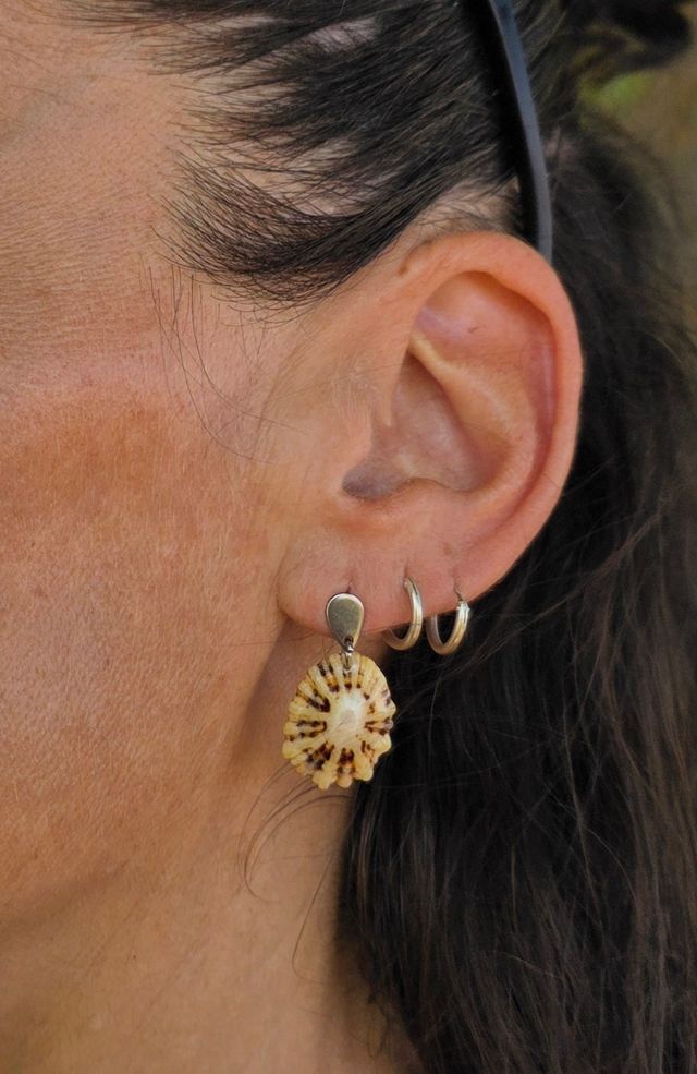 Pendientes lapa natural