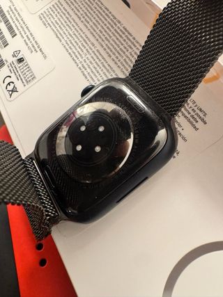 Apple Watch 8 (45mm) Negro - Nuevo