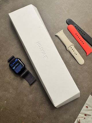 Apple Watch 8 (45mm) Negro - Nuevo