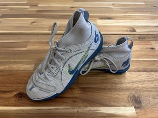 Botas Nike Jr. talla 32,5